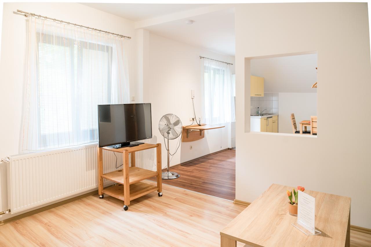 Ferienwohnung Smart Liv'in Laabnerhof Laaben Exterior foto